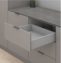 MERIVOBOX K stalčius Blumotion (40 kg)