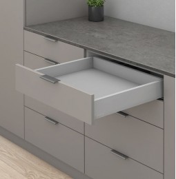 MERIVOBOX M stalčius Blumotion (40 kg)